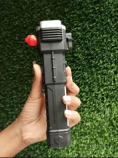 Super Bright LED Flash-light with Safety Hammer and Strong Magnets Side Light Torch Light_img_1